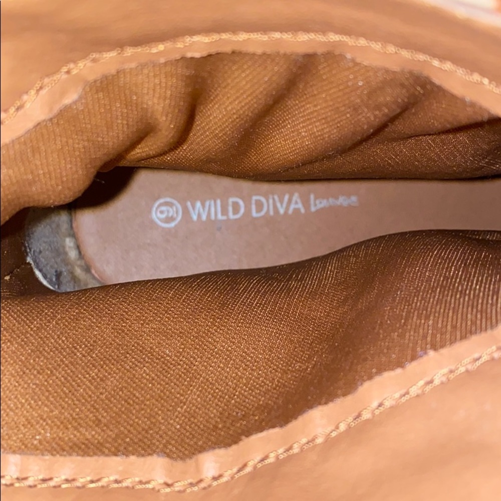 Booties - Picture 5 of 5